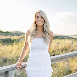 Meet your Posher, Cecilia